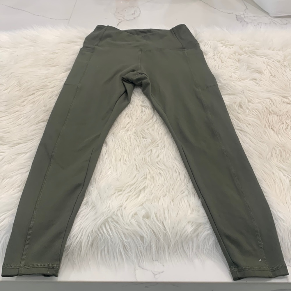 Danskins Green Leggings. Size S (749C)โ